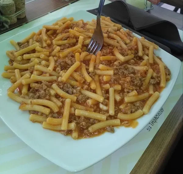 Maccheroncini al ragù